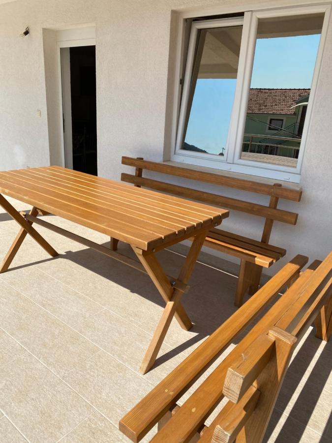 Villa Lovric Marina Exterior foto